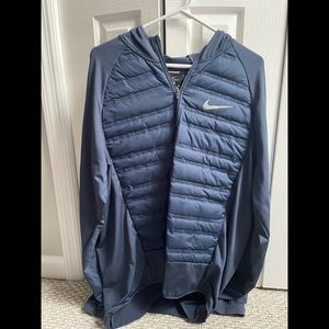 Nike 1/2 zip jacket size XL
